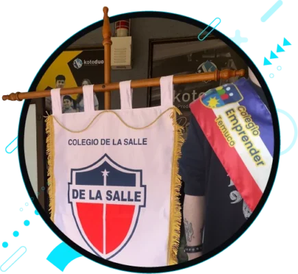 Banderas personalizadas para colegios y programas de emprendimiento de alta calidad y durabilidad.