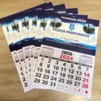 Calendarios 2024 de Pozos Profundos, diseño atractivo y funcional para empresas de servicios de agua.