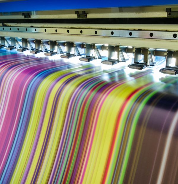 Large inkjet printer working multicolor cmyk on vinyl banner