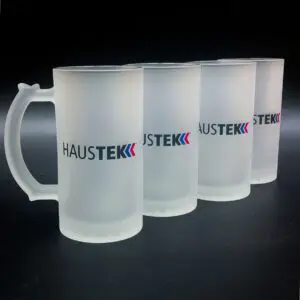 Tazas de cristal esmerilado Haustek, elegantes y modernas, ideales para promociones y eventos.